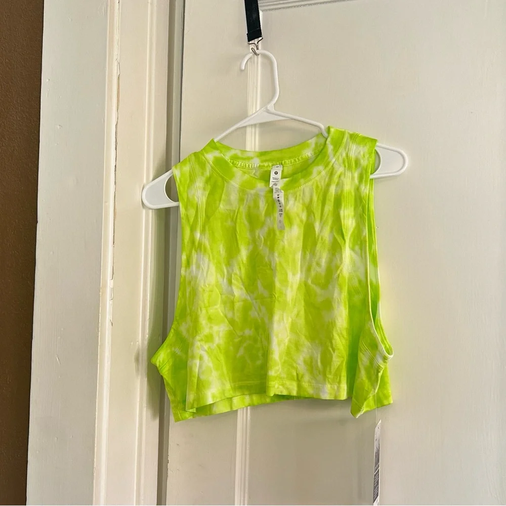 NWT lululemon athletica All Yours Cropped Tank Top Tie Dye Eccentric Lime Sz 8